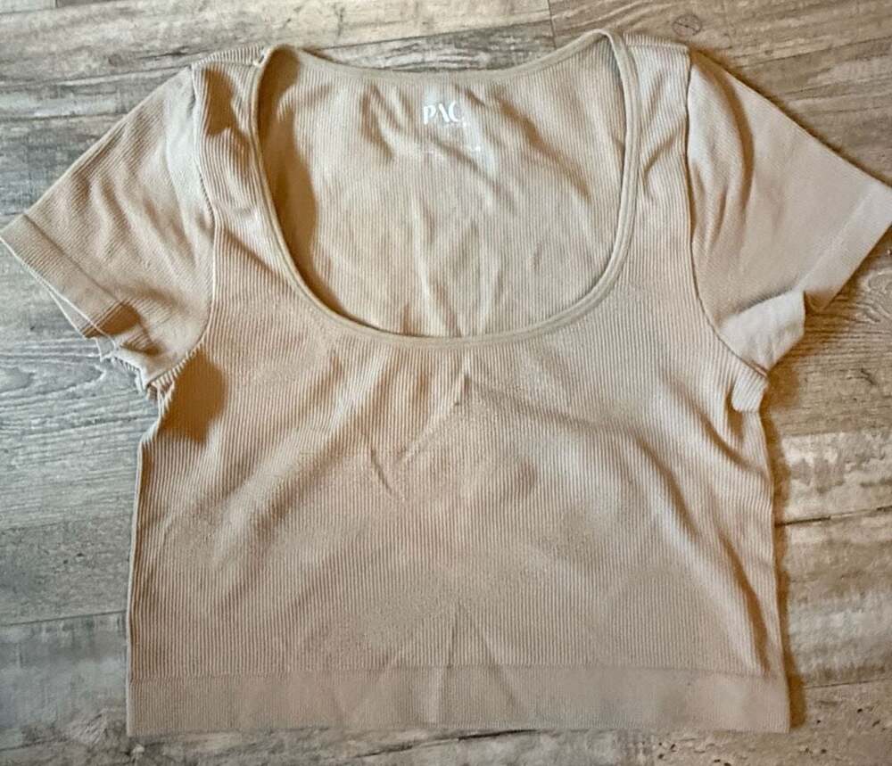 PacSun Seamless Scoop Neck Crop Top Size S